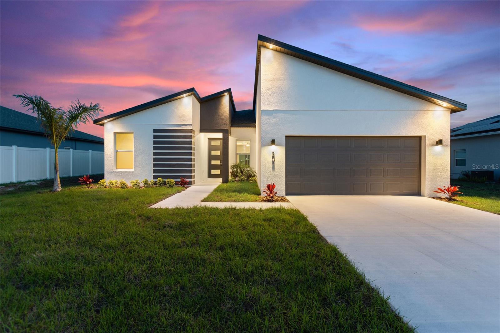 302 ELDERBERRY CT, KISSIMMEE, FL — photo 2