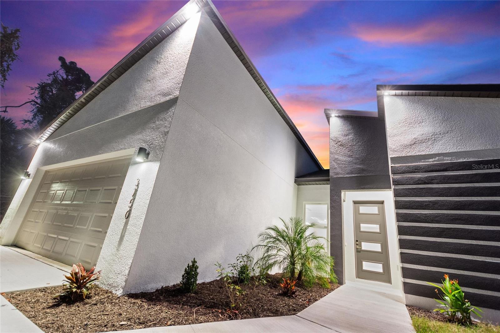 3707 FONTAINEBLEAU ST, NORTH PORT, FL — photo 3