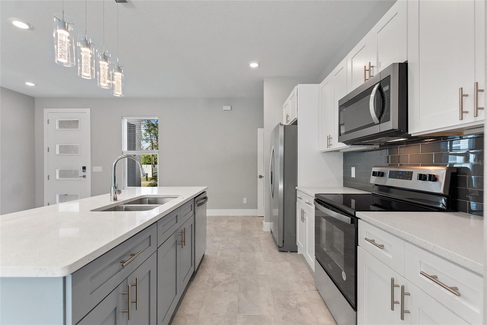 3707 FONTAINEBLEAU ST, NORTH PORT, FL — photo 12