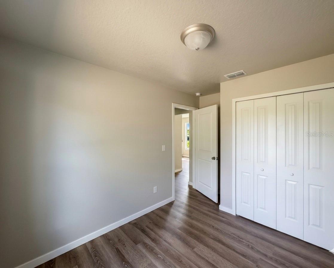 343 N MAIN AVE, GROVELAND, FL — photo 9
