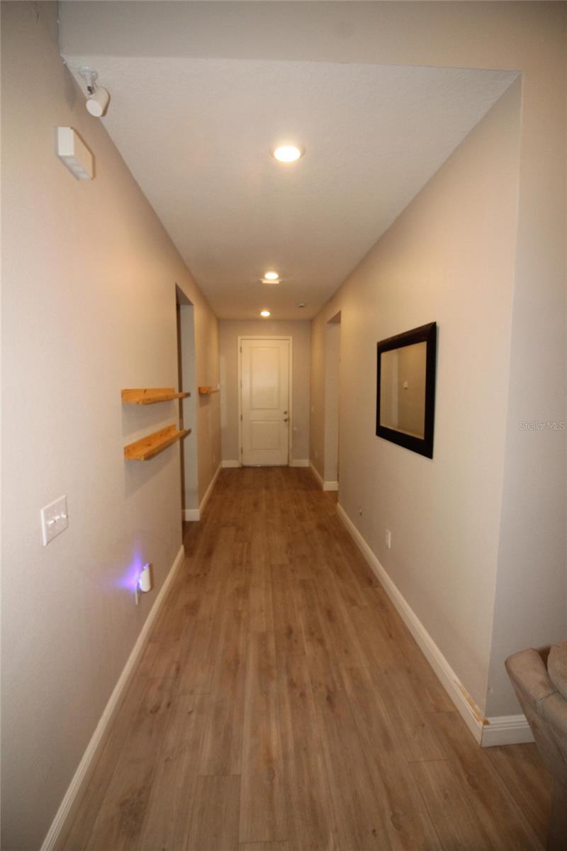 9449 SANDERS PARK PL, SEFFNER, FL — photo 13