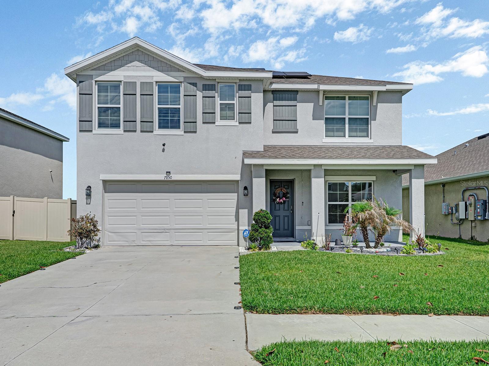 7850 SAIL CLOVER LN, ZEPHYRHILLS, FL — photo 2