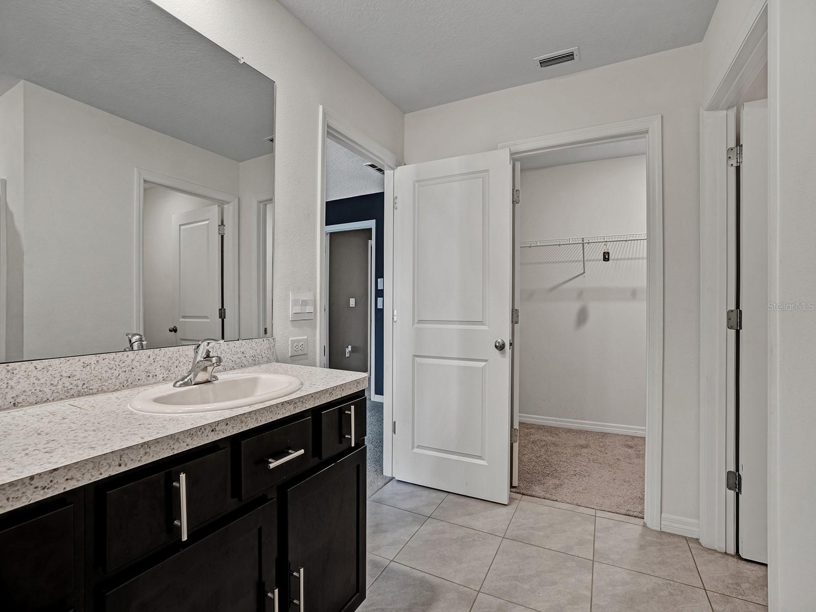 7850 SAIL CLOVER LN, ZEPHYRHILLS, FL — photo 17