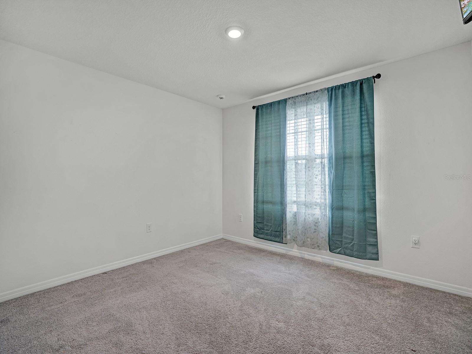 7850 SAIL CLOVER LN, ZEPHYRHILLS, FL — photo 22