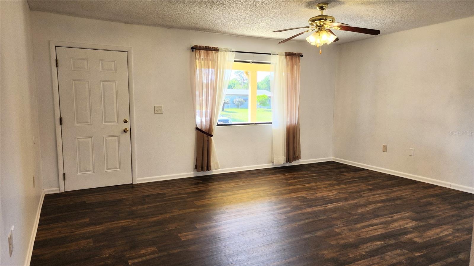 10405 SW 99TH AVE, OCALA, FL — photo 2