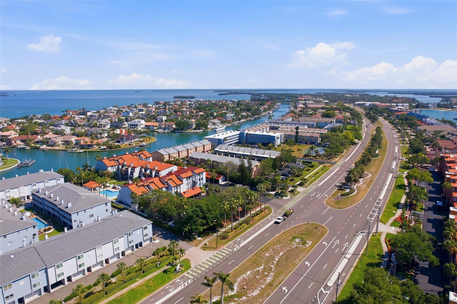637 PINELLAS BAYWAY S #207, TIERRA VERDE, FL — photo 39