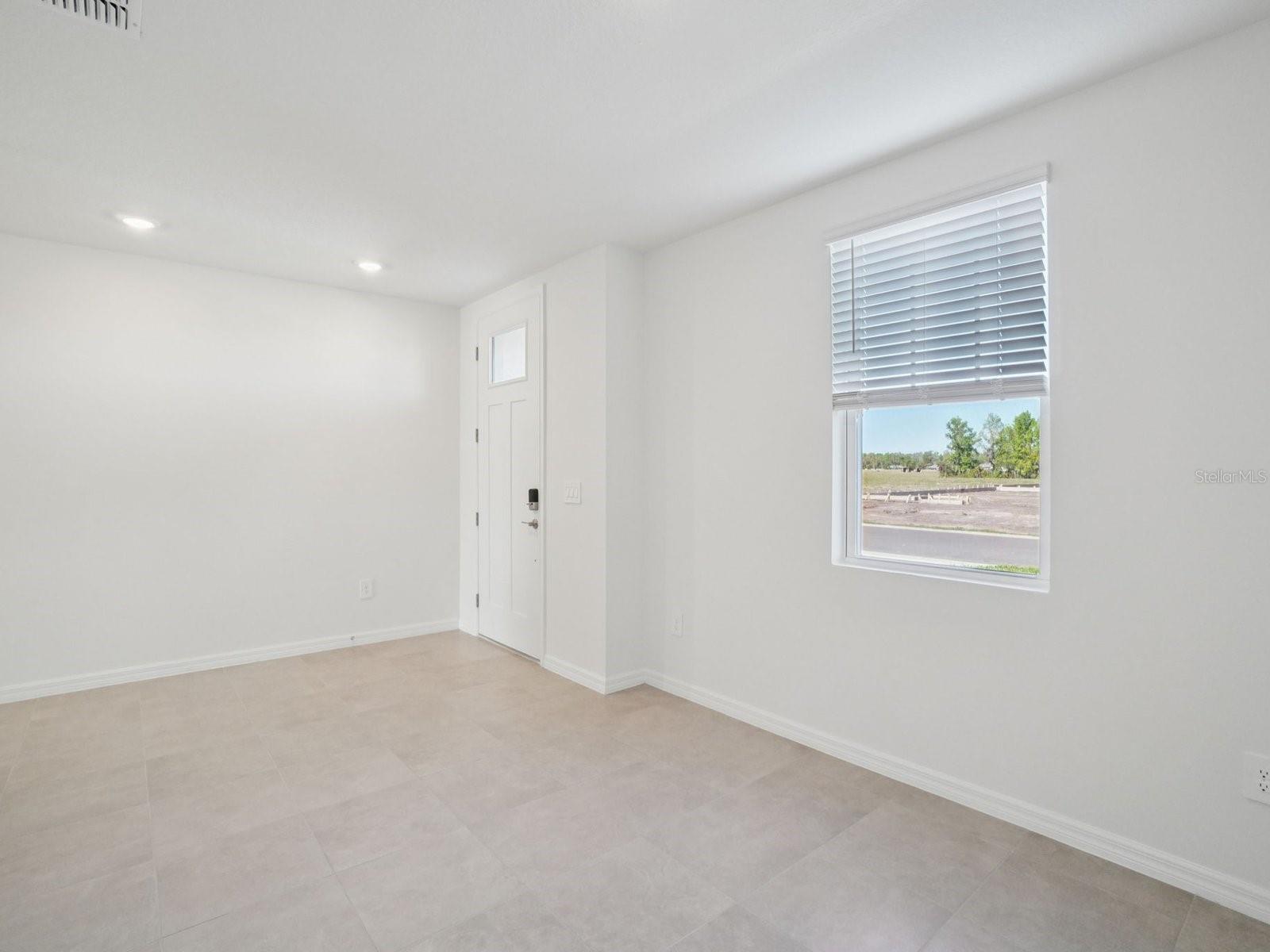 1696 COOLRIDGE PL, ZEPHYRHILLS, FL — photo 9