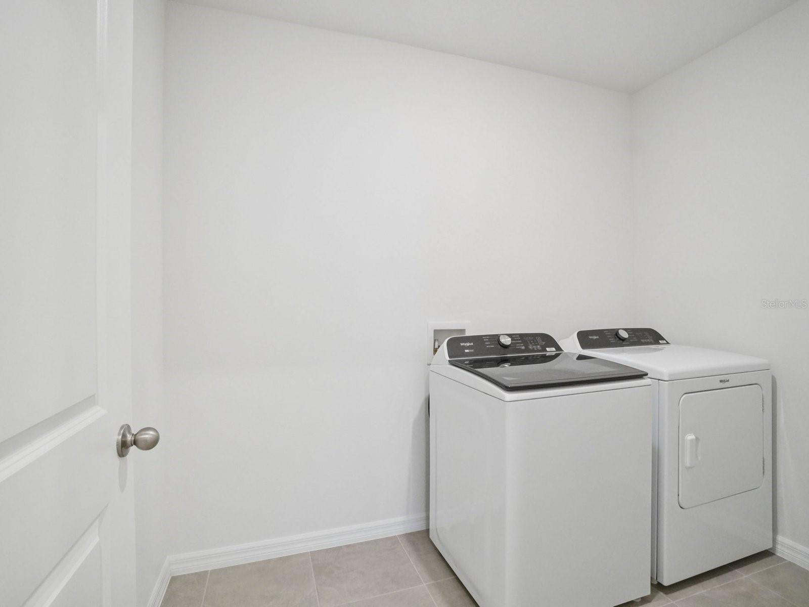 1696 COOLRIDGE PL, ZEPHYRHILLS, FL — photo 10