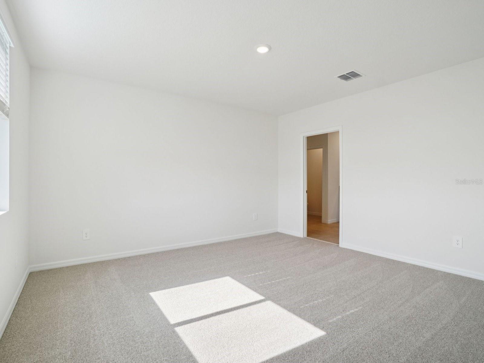 1696 COOLRIDGE PL, ZEPHYRHILLS, FL — photo 12