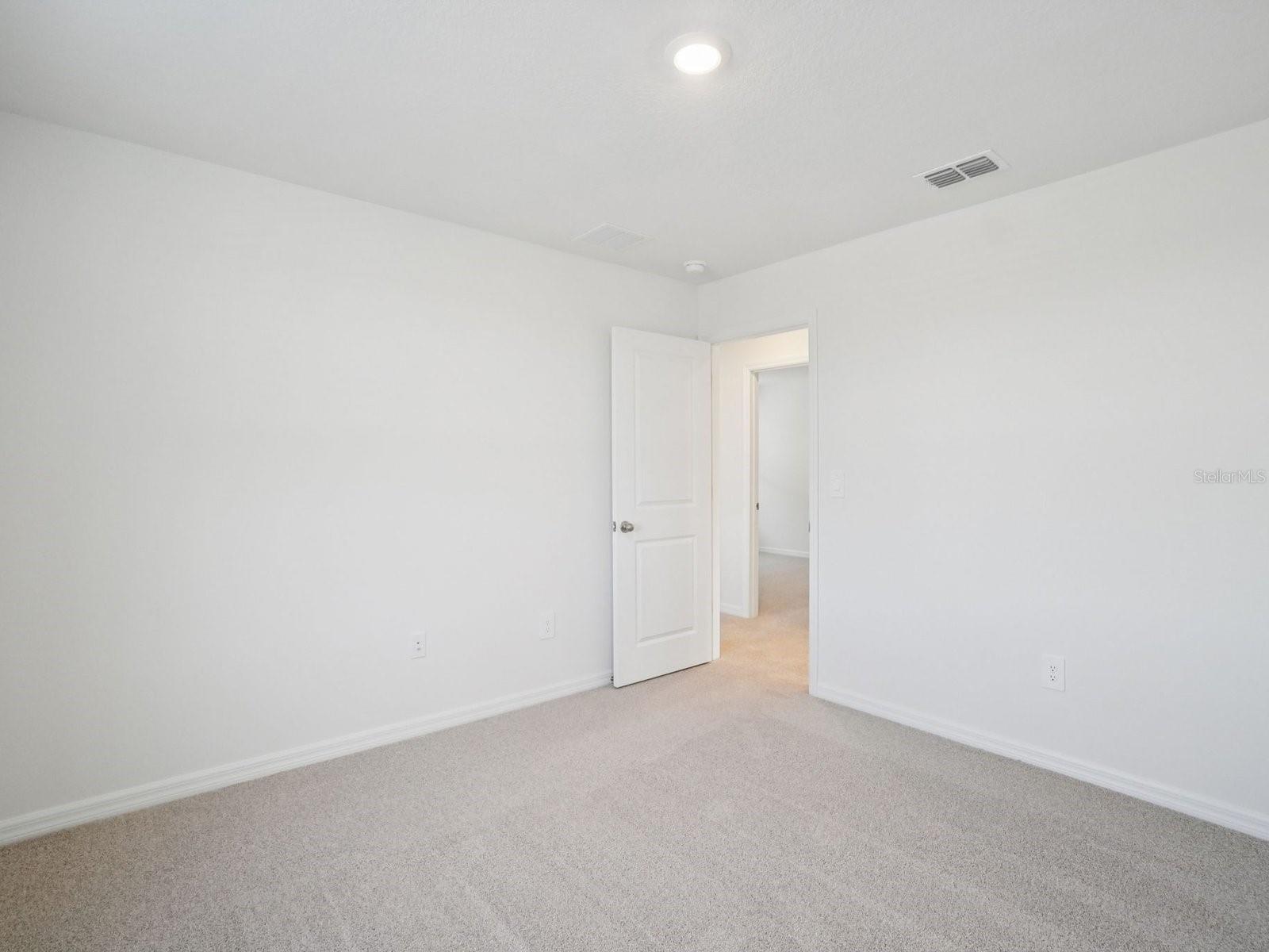 1696 COOLRIDGE PL, ZEPHYRHILLS, FL — photo 19