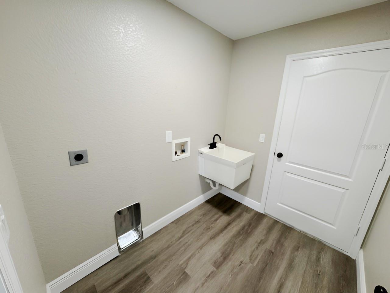13982 NAYLOR AVE, PORT CHARLOTTE, FL — photo 10