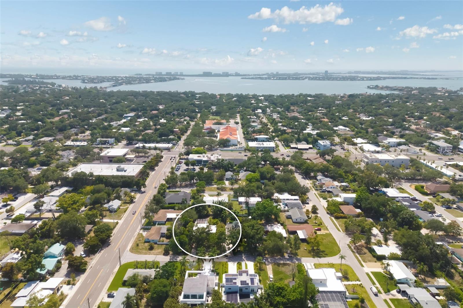 2742 S EAST AVE, SARASOTA, FL — photo 7