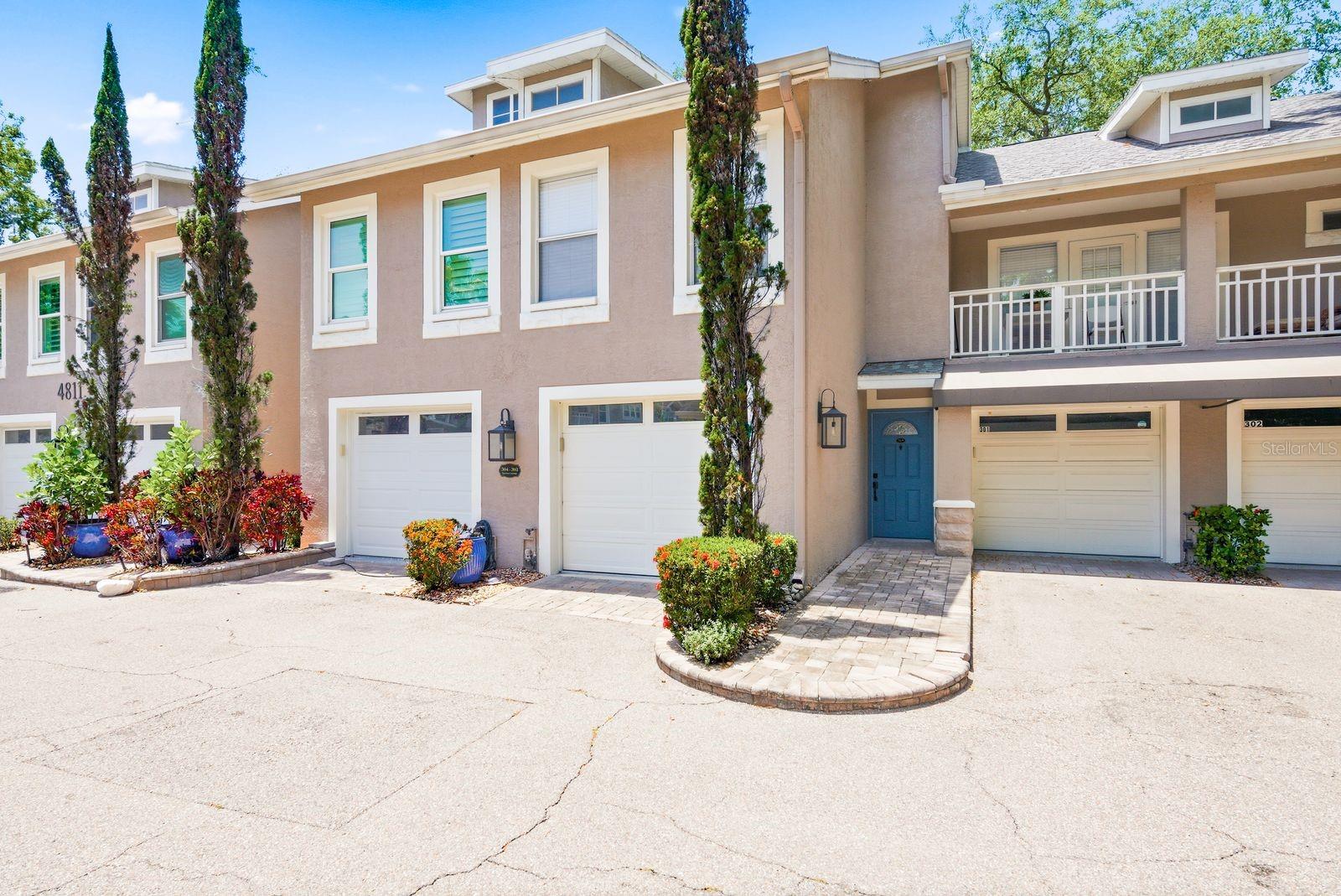 4811 BAYSHORE BLVD #303, TAMPA, FL