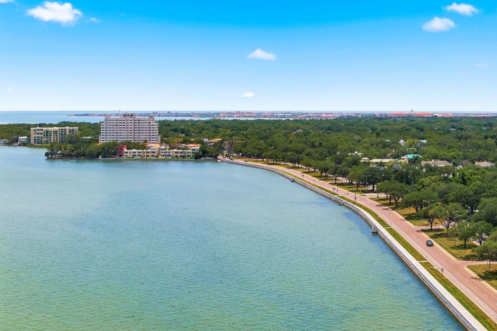 4811 BAYSHORE BLVD #303, TAMPA, FL — photo 37