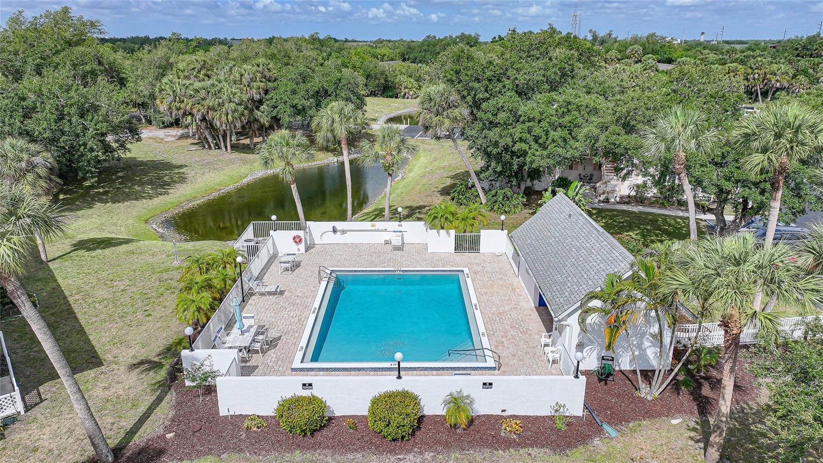 1051 FORREST NELSON BLVD #201, PORT CHARLOTTE, FL — photo 3