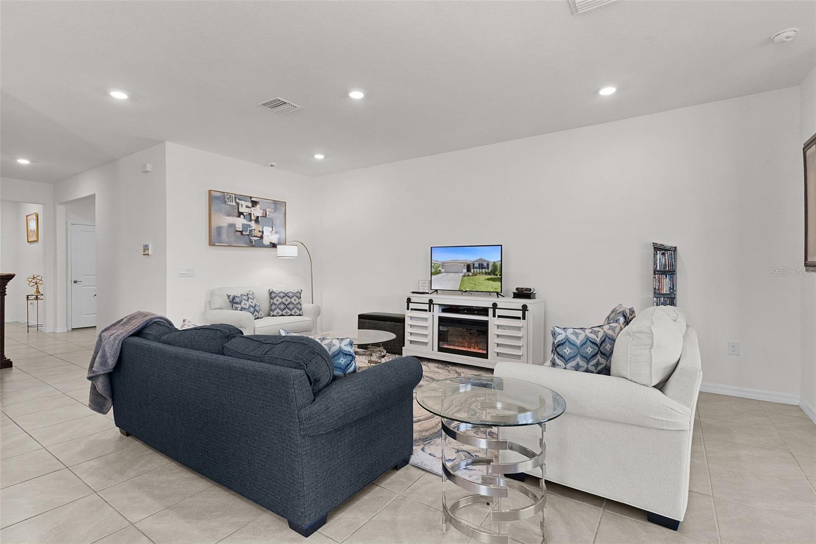 5092 STOKES WAY, WILDWOOD, FL — photo 10