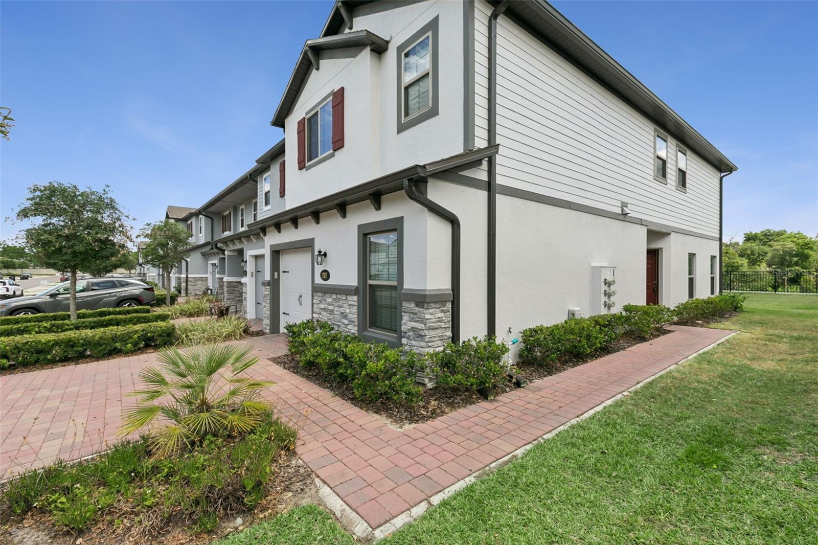 267 SMUGGLERS WAY, APOPKA, FL — photo 2