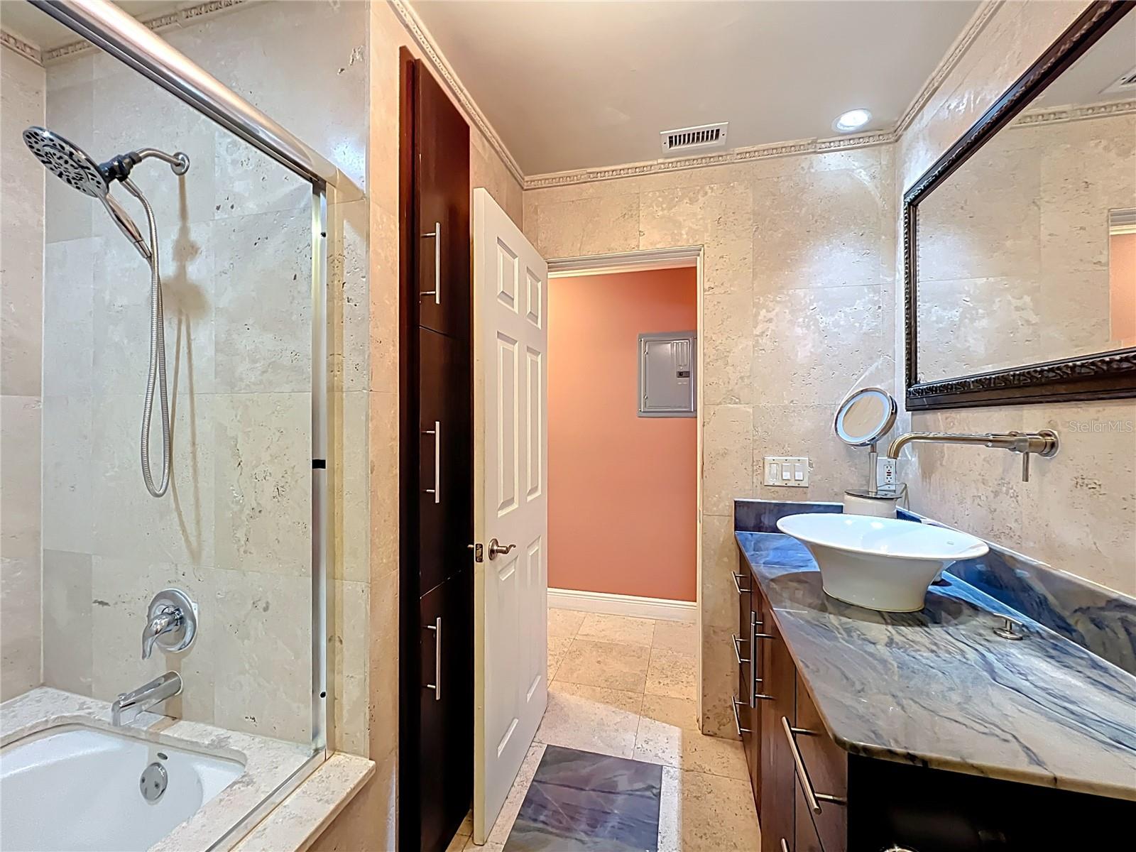 4212 LAKE UNDERHILL RD #5D11, ORLANDO, FL — photo 29
