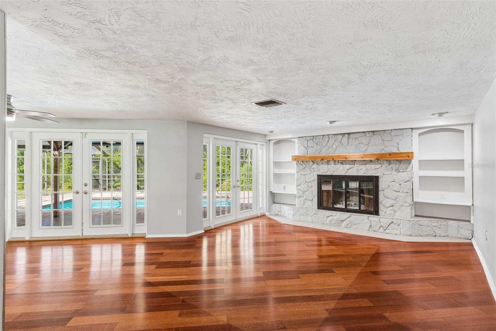 7635 TANGLEWOOD DR, NEW PORT RICHEY, FL — photo 5