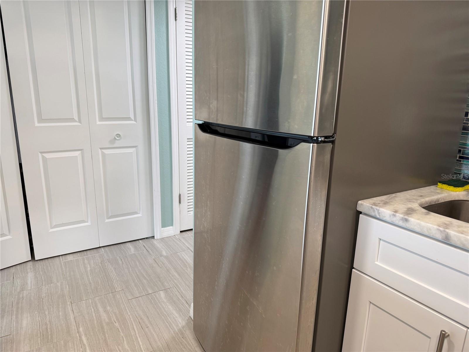 255 DOLPHIN PT #305, CLEARWATER BEACH, FL — photo 13