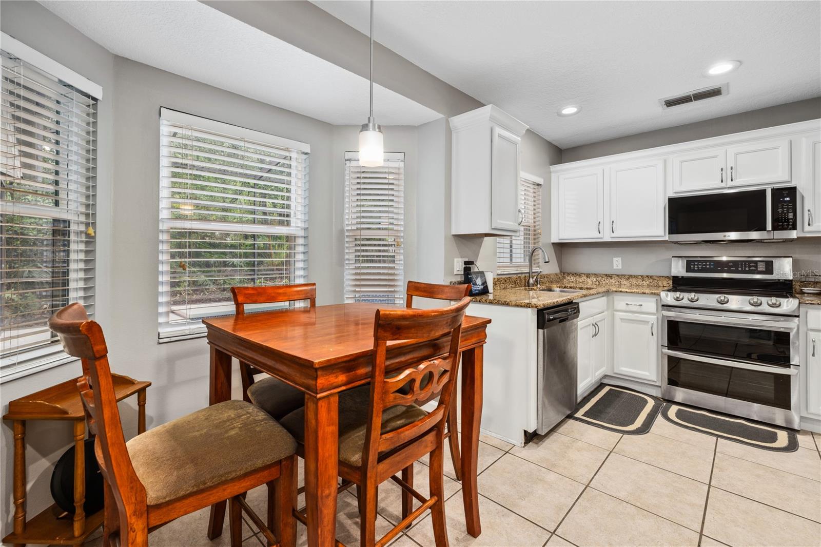 1154 DEER LAKE CIR, APOPKA, FL — photo 6