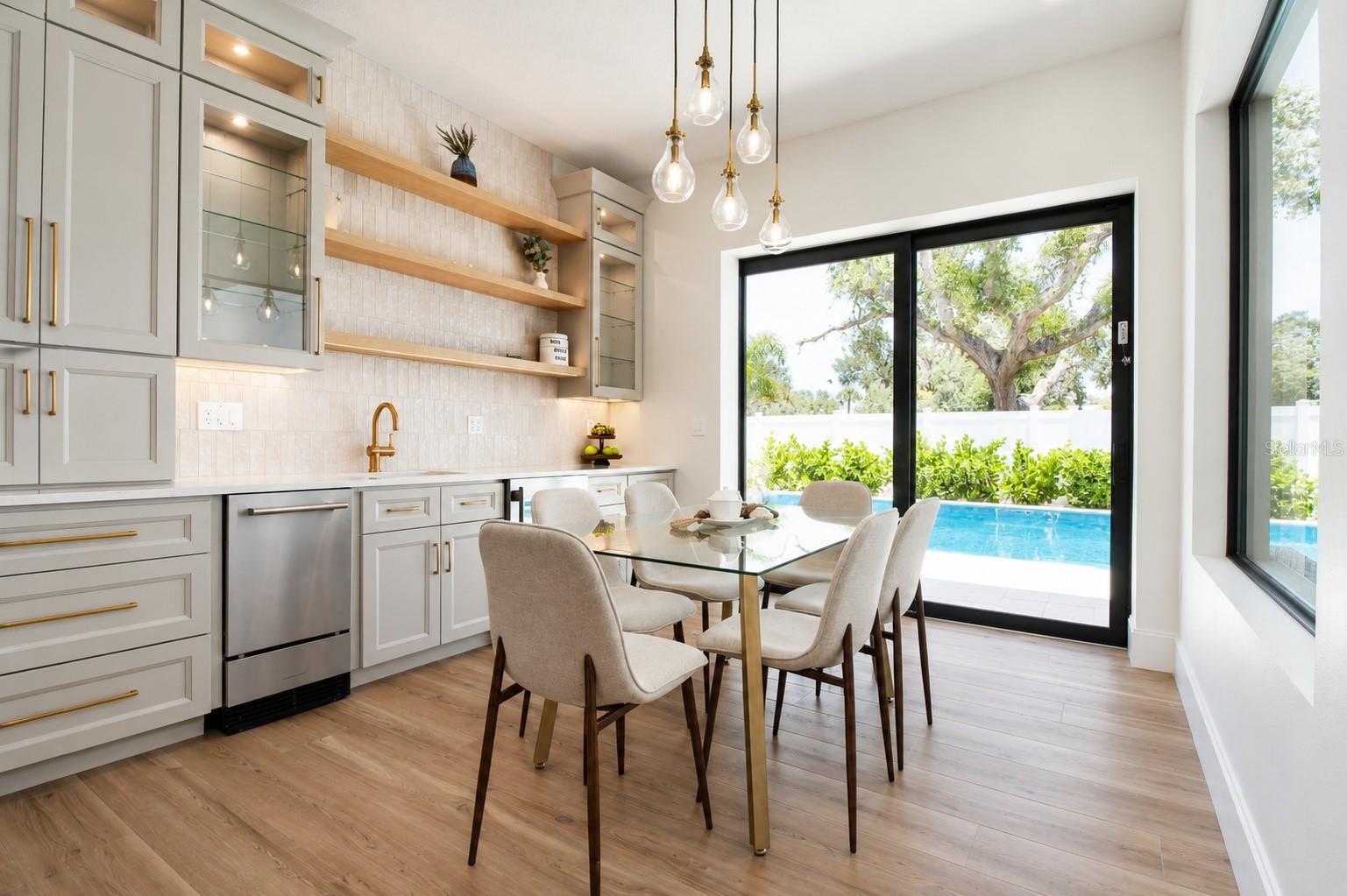 2121 CLEMATIS CT, SARASOTA, FL — photo 19