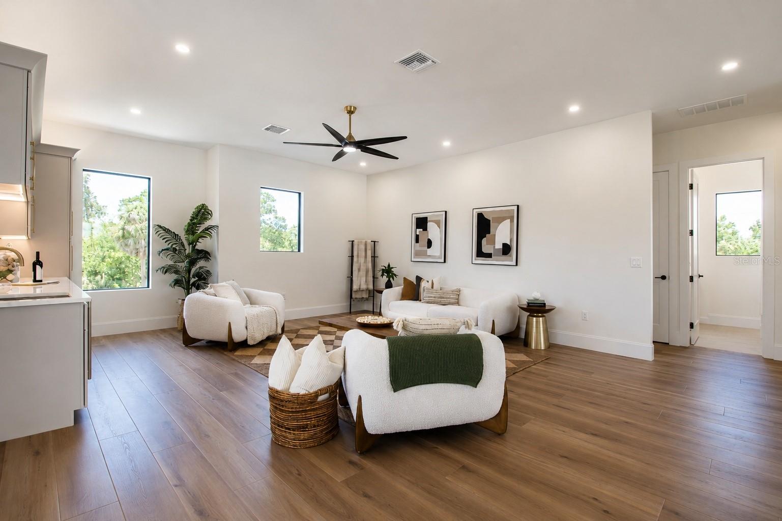 2121 CLEMATIS CT, SARASOTA, FL — photo 34