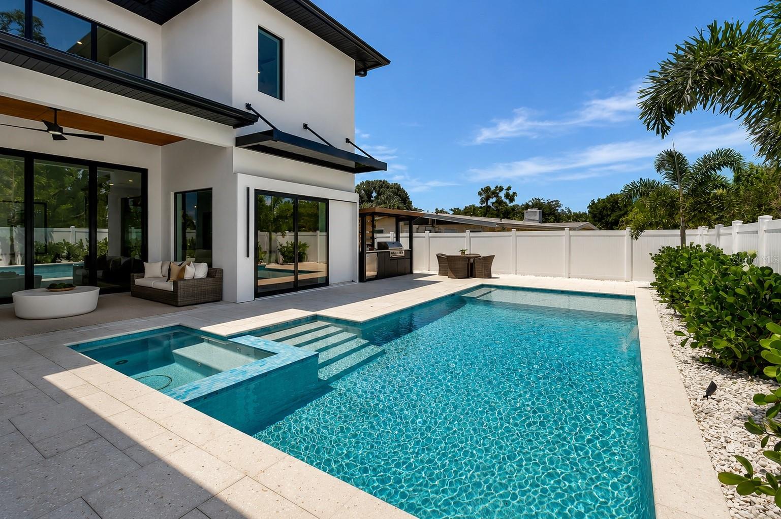 2121 CLEMATIS CT, SARASOTA, FL — photo 53