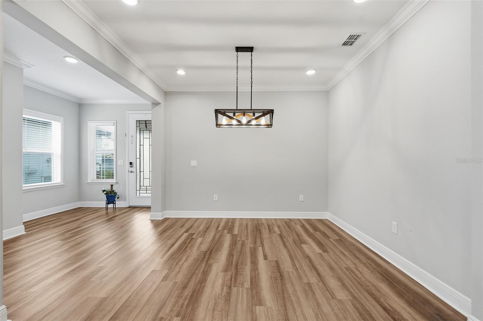 31068 JAZZ LEAF PL, SAN ANTONIO, FL — photo 11