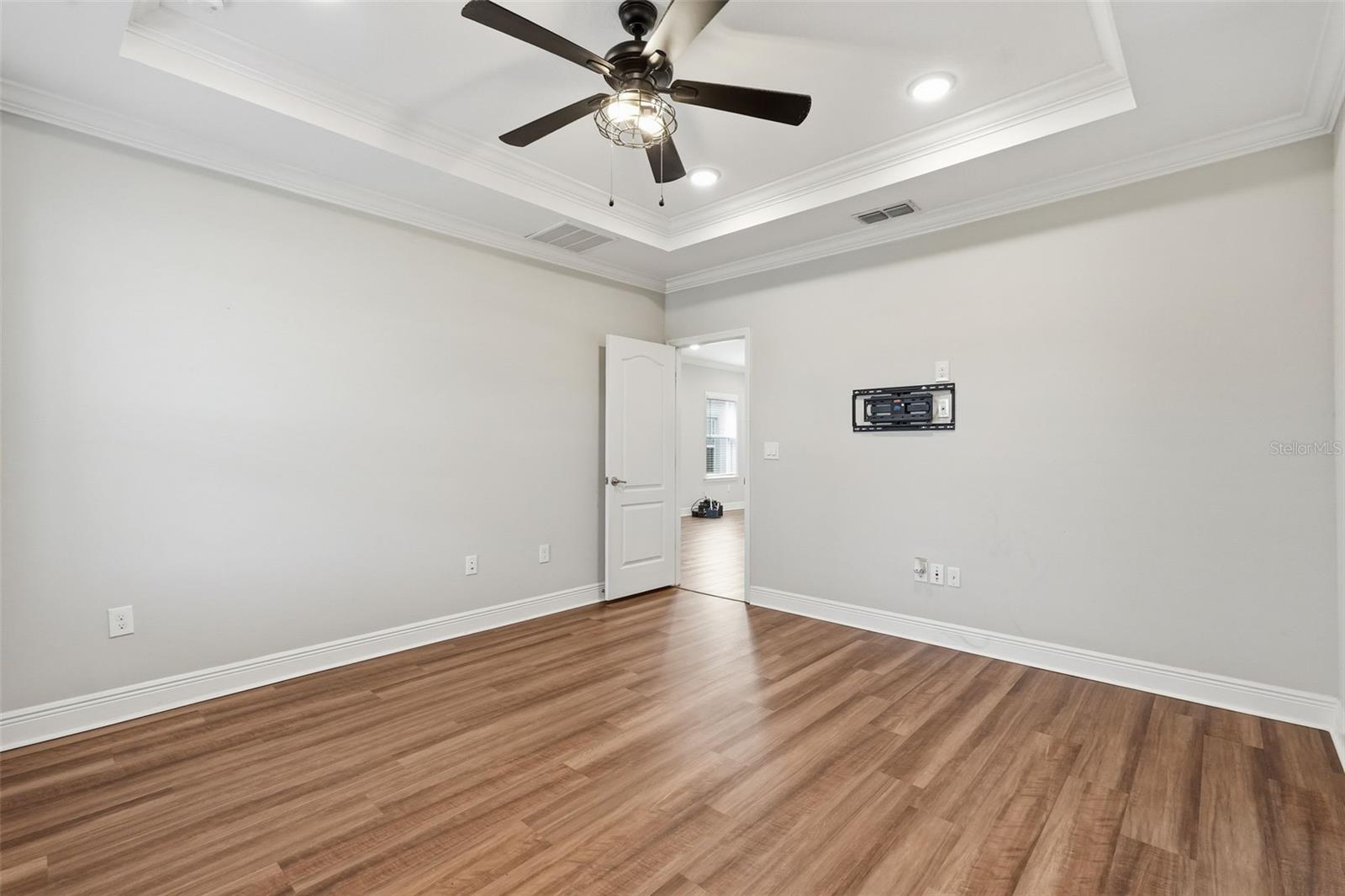 31068 JAZZ LEAF PL, SAN ANTONIO, FL — photo 16