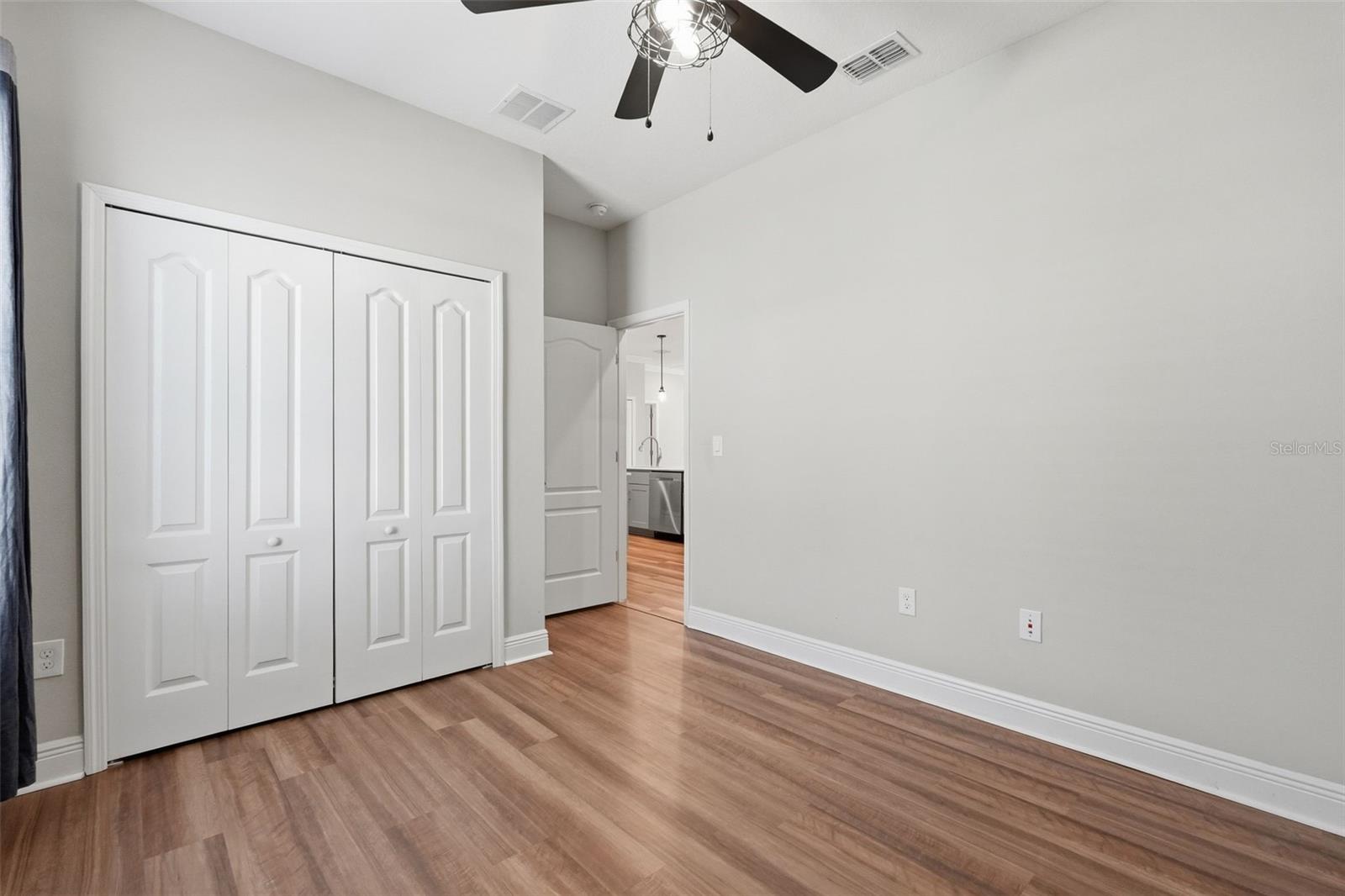 31068 JAZZ LEAF PL, SAN ANTONIO, FL — photo 25