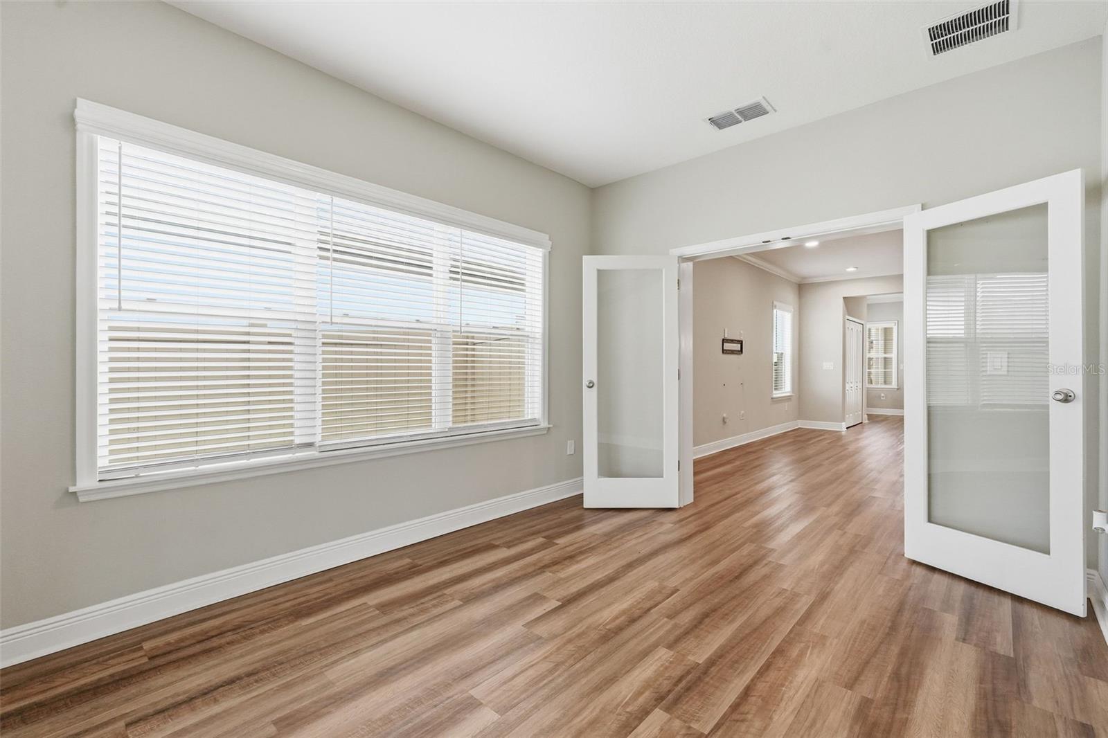31068 JAZZ LEAF PL, SAN ANTONIO, FL — photo 27
