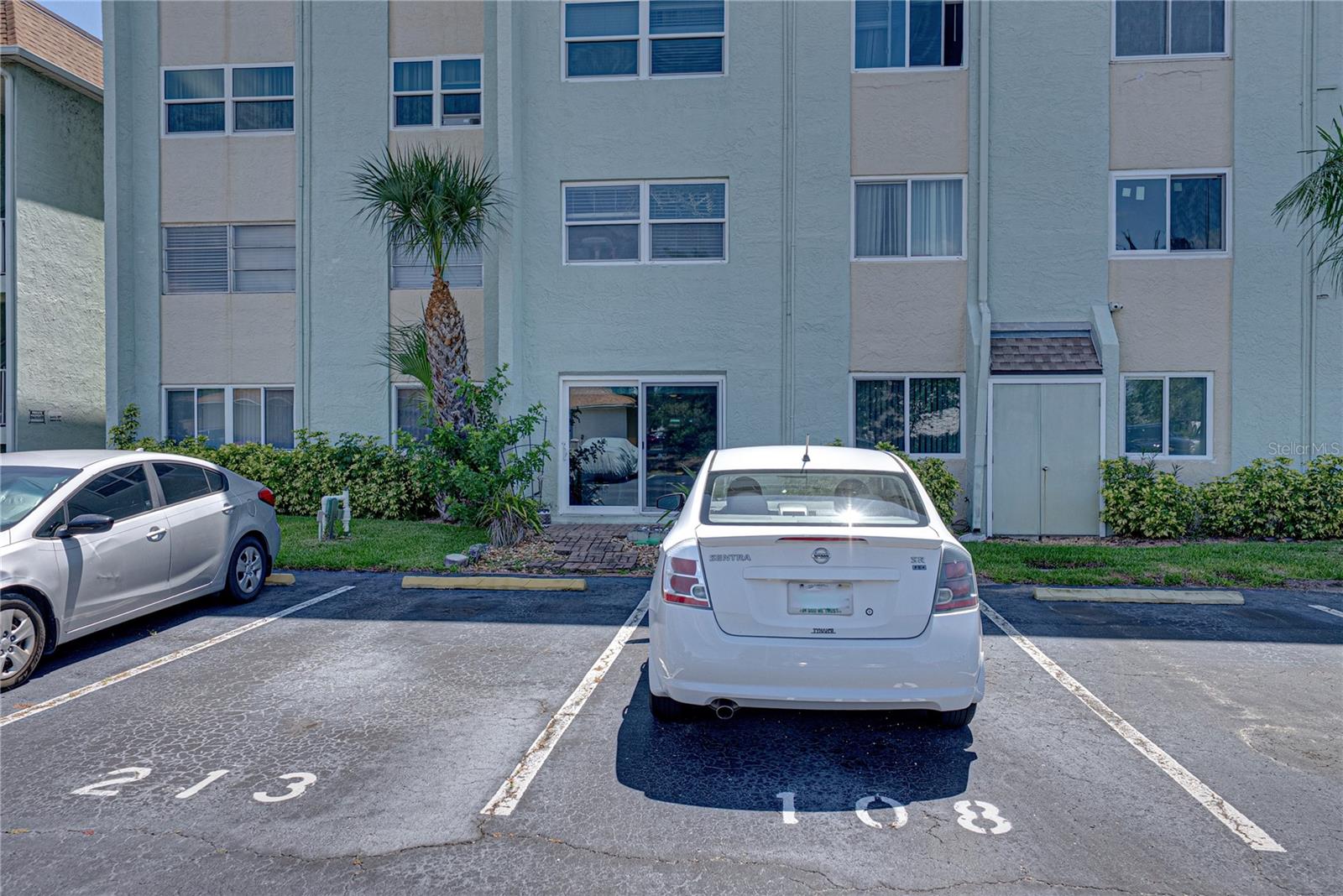 801 83RD AVE N #108, ST PETERSBURG, FL — photo 29
