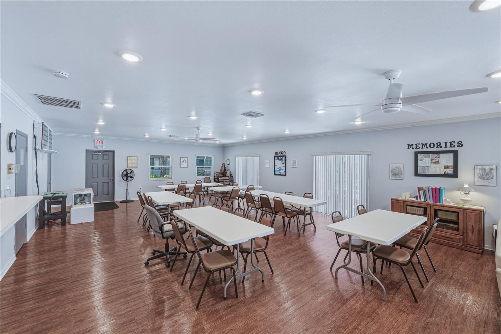 801 83RD AVE N #108, ST PETERSBURG, FL — photo 40