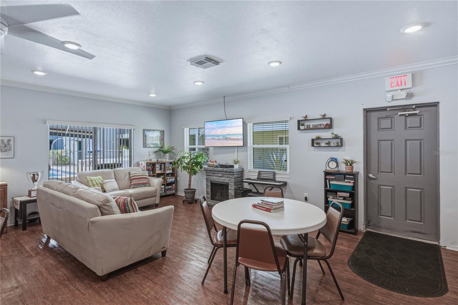 801 83RD AVE N #108, ST PETERSBURG, FL — photo 43