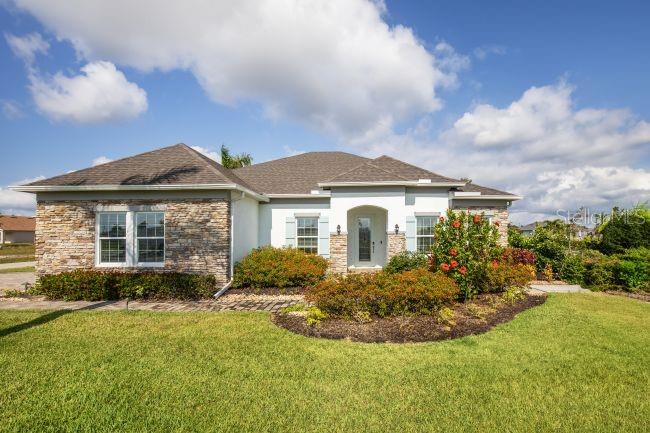 30513 PRESTWICK AVE, SORRENTO, FL
