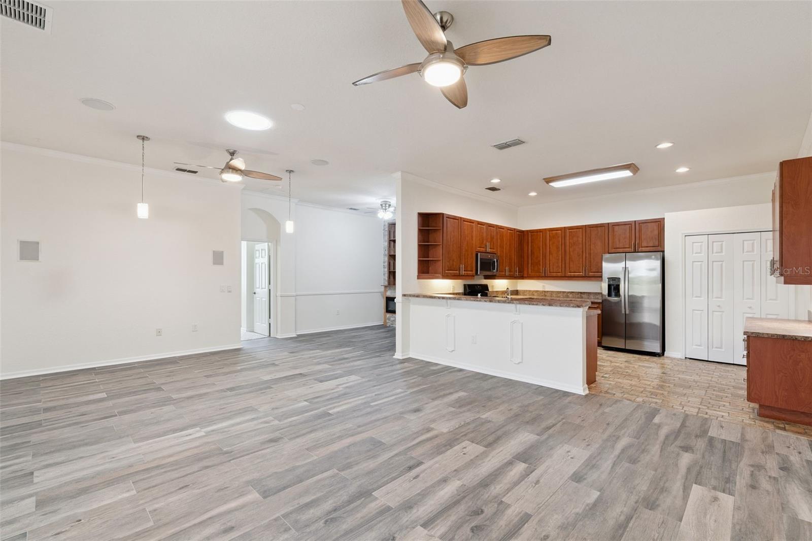 813 SUMMIT GREENS BLVD, CLERMONT, FL — photo 4