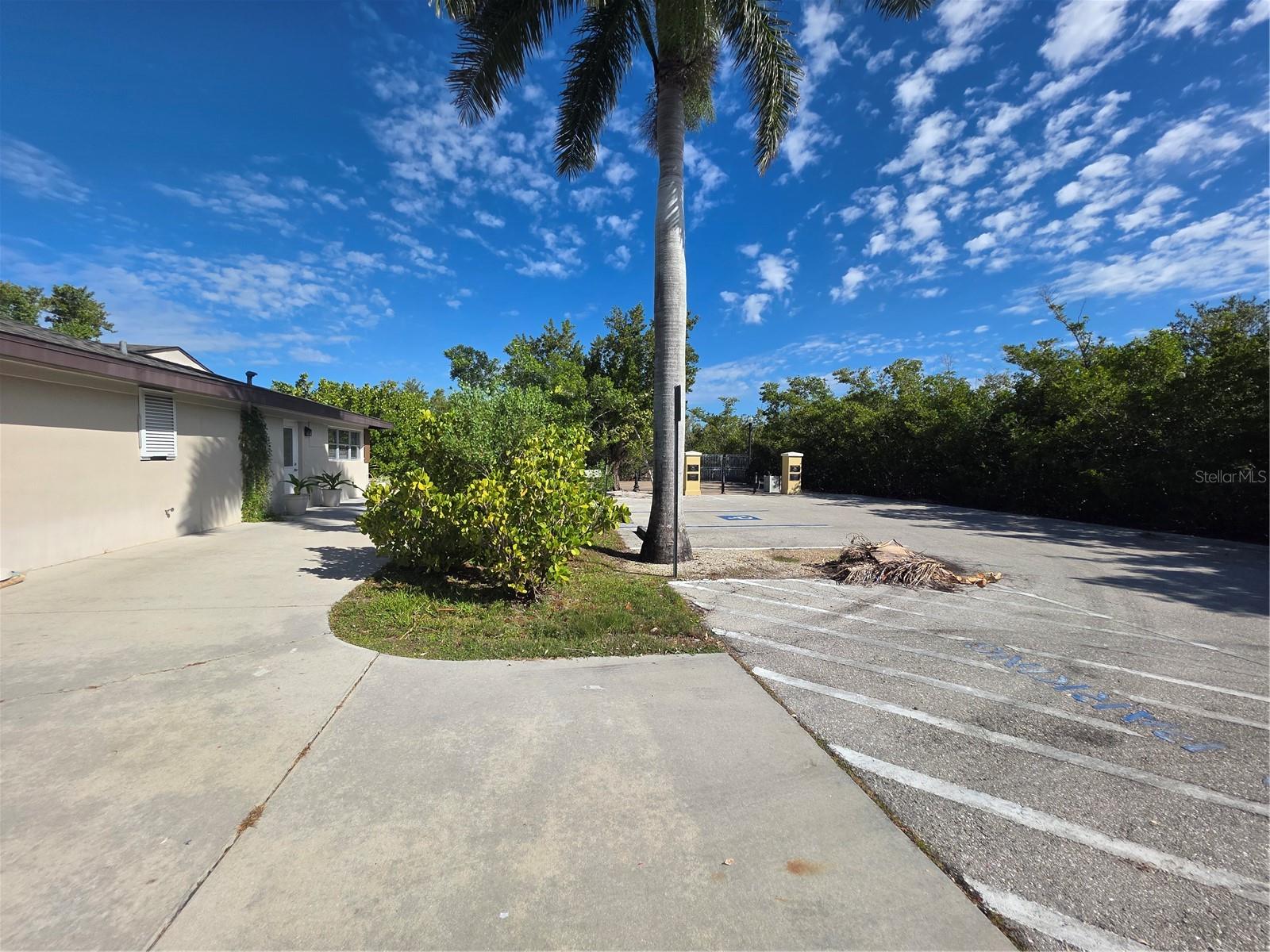 725 PATTY AVE, PUNTA GORDA, FL — photo 19