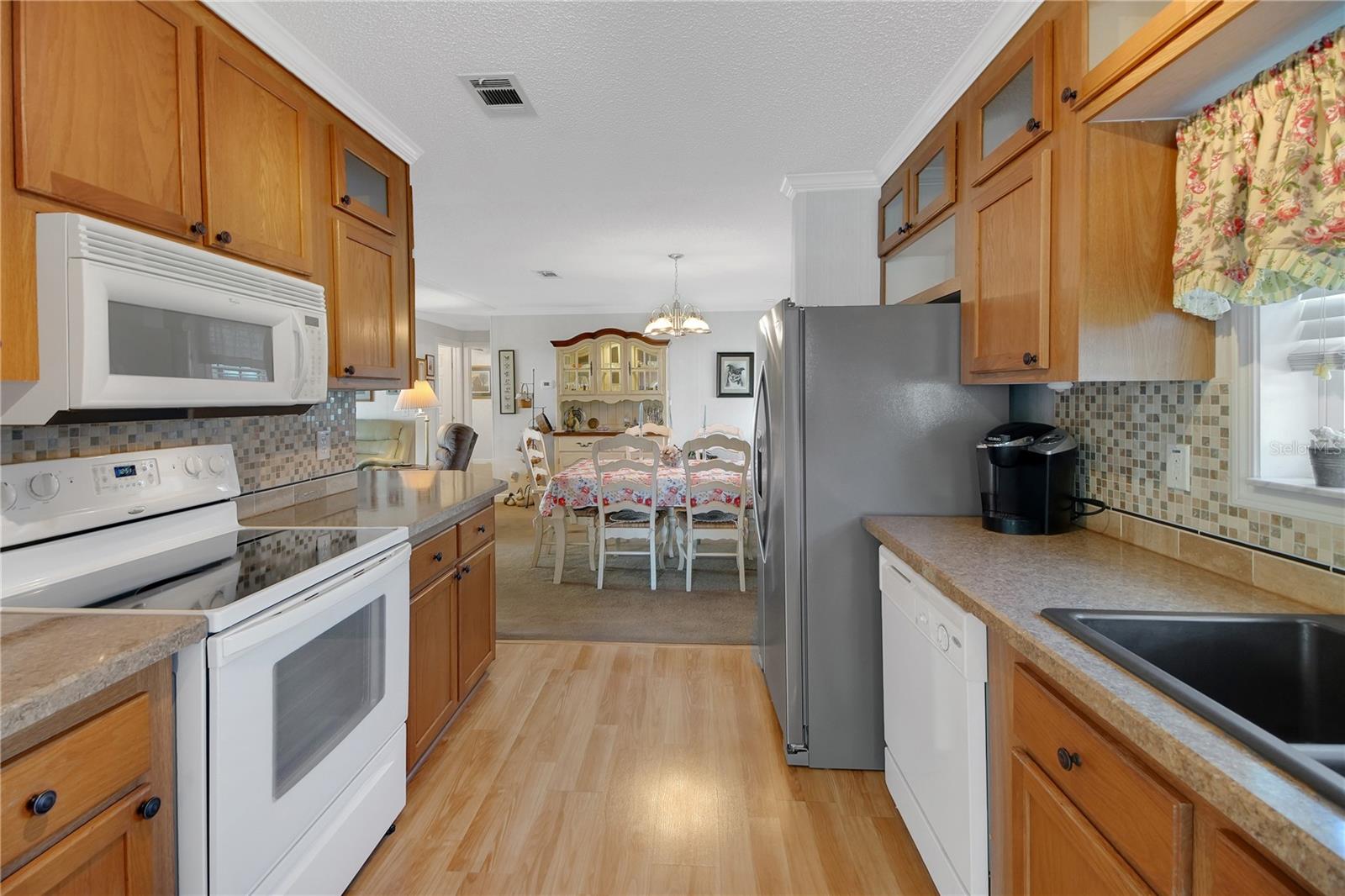 15 RIVERVIEW DR, FRUITLAND PARK, FL — photo 39