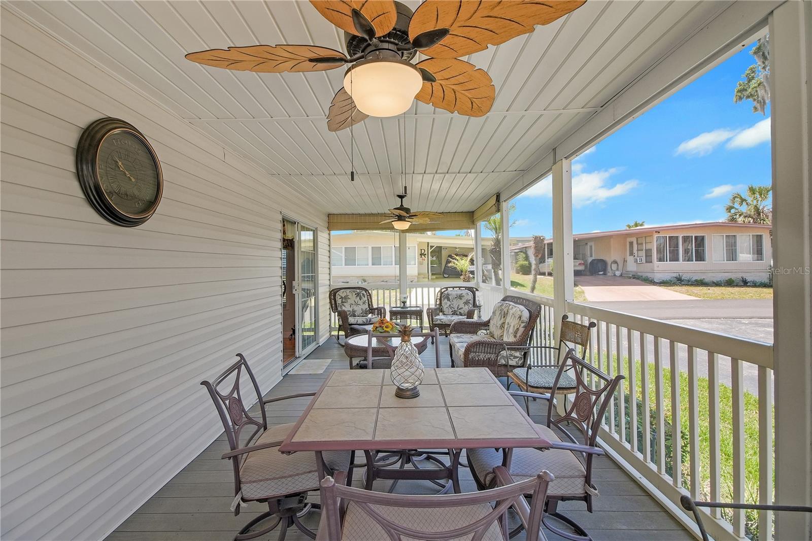 15 RIVERVIEW DR, FRUITLAND PARK, FL — photo 91