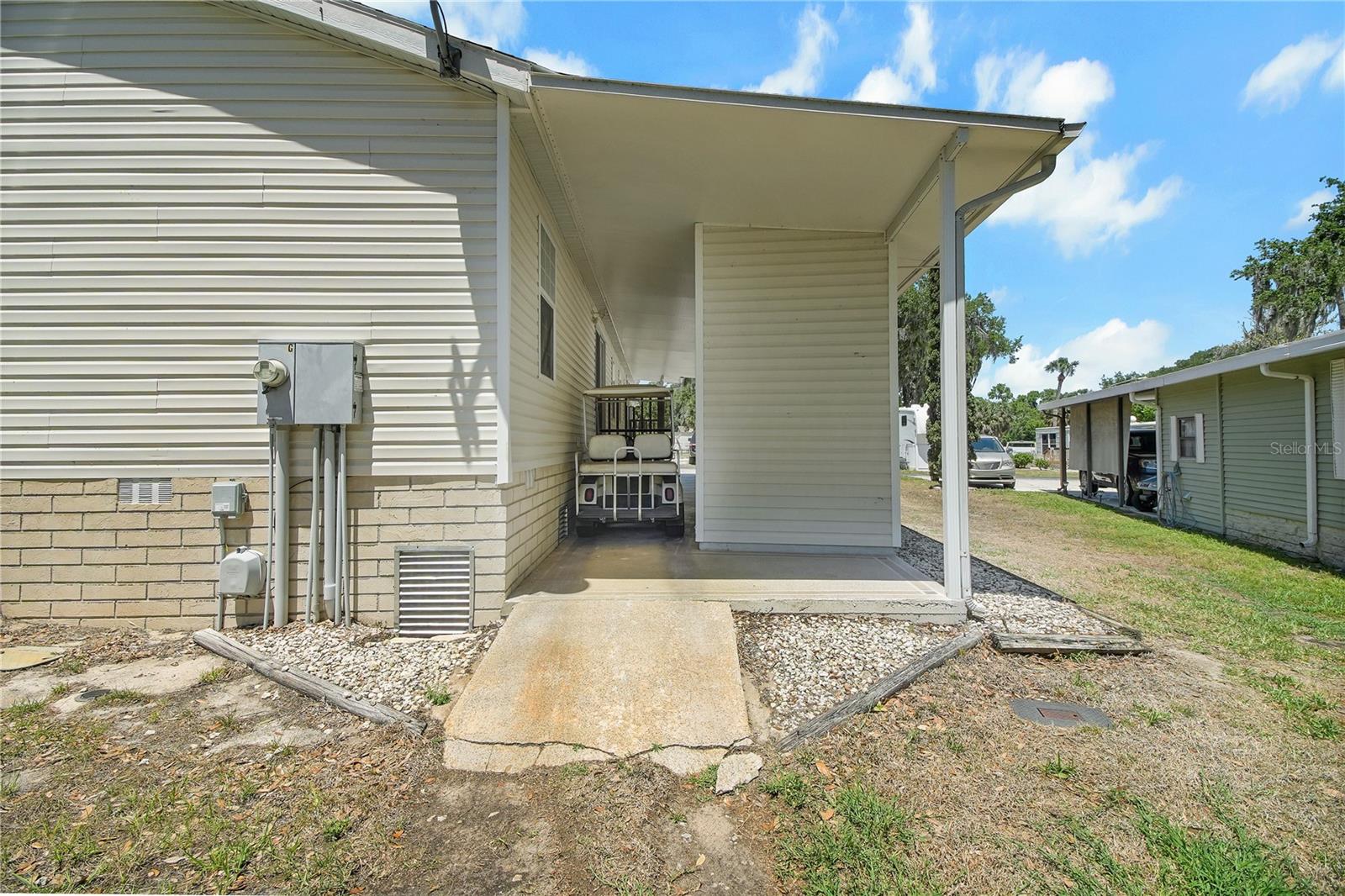 15 RIVERVIEW DR, FRUITLAND PARK, FL — photo 106