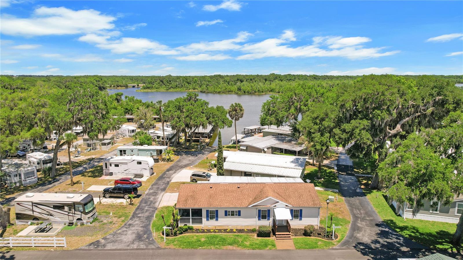 15 RIVERVIEW DR, FRUITLAND PARK, FL — photo 113