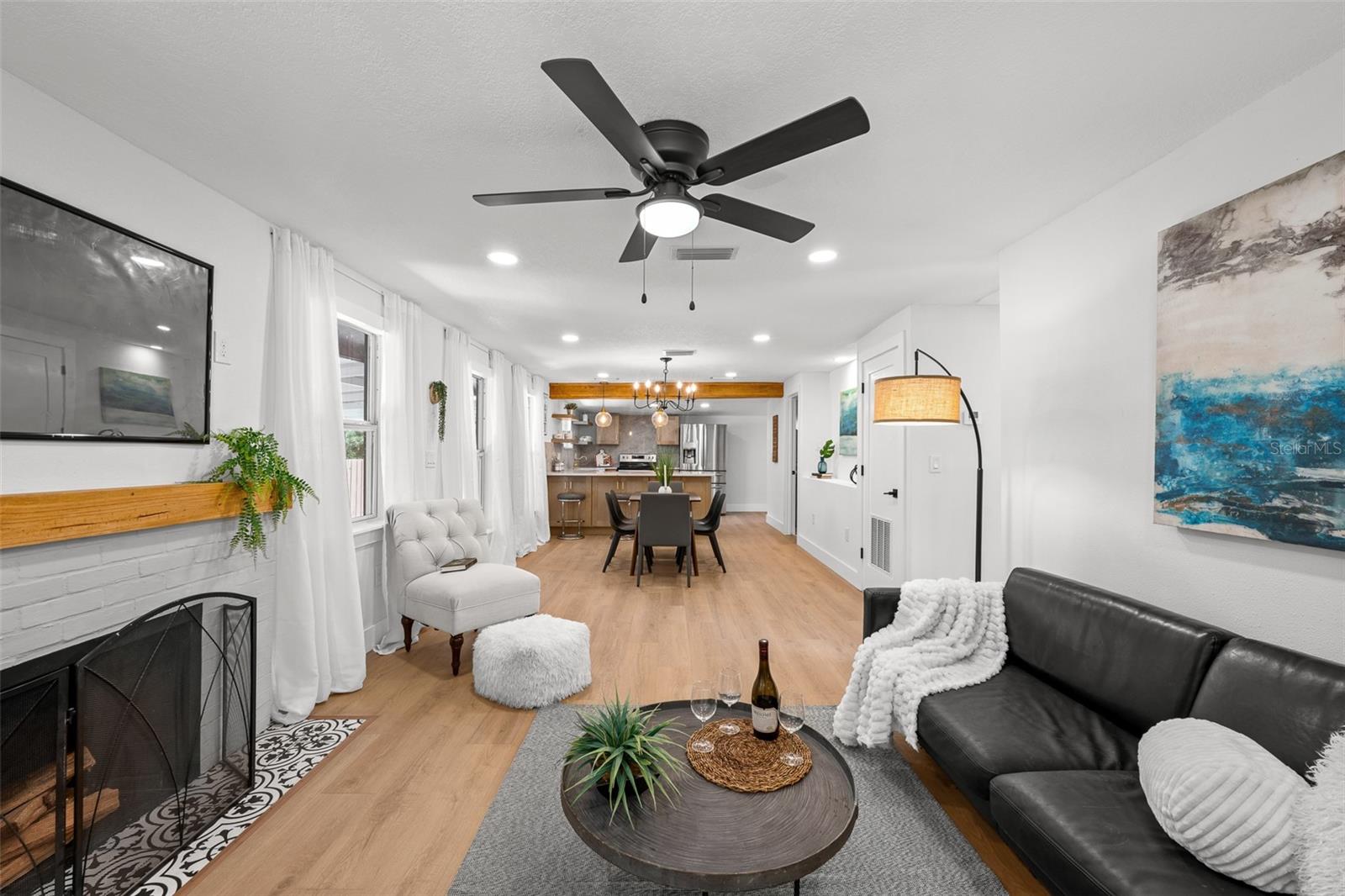 206 E NORTH ST, TAMPA, FL — photo 4