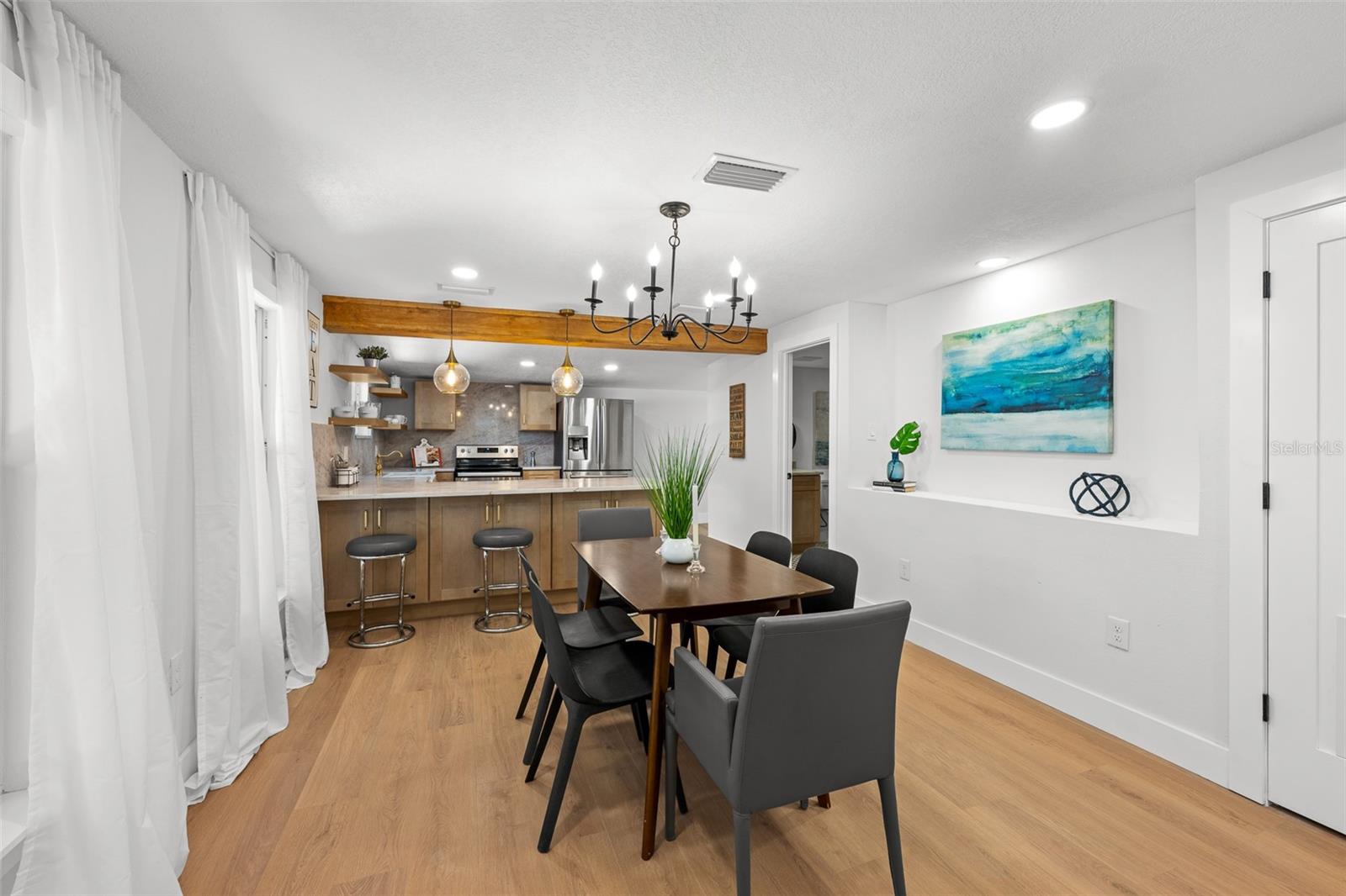206 E NORTH ST, TAMPA, FL — photo 8