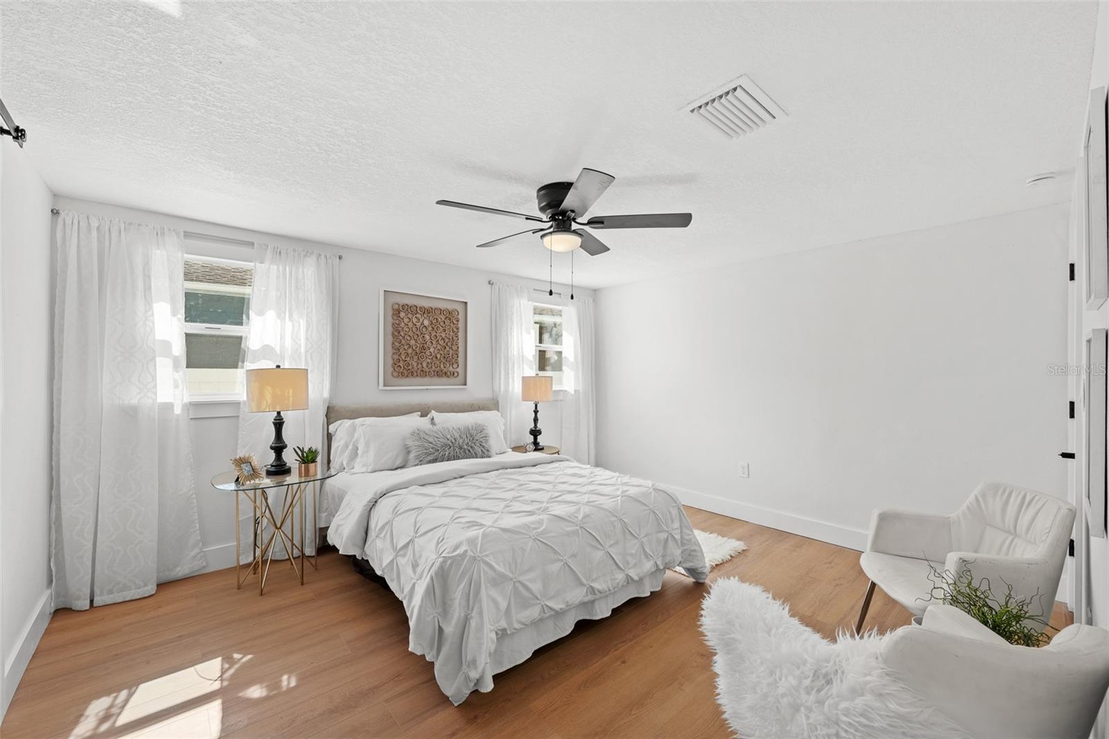 206 E NORTH ST, TAMPA, FL — photo 17