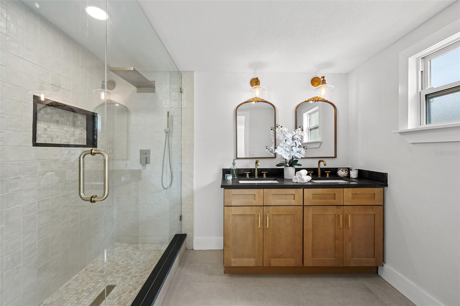 206 E NORTH ST, TAMPA, FL — photo 18