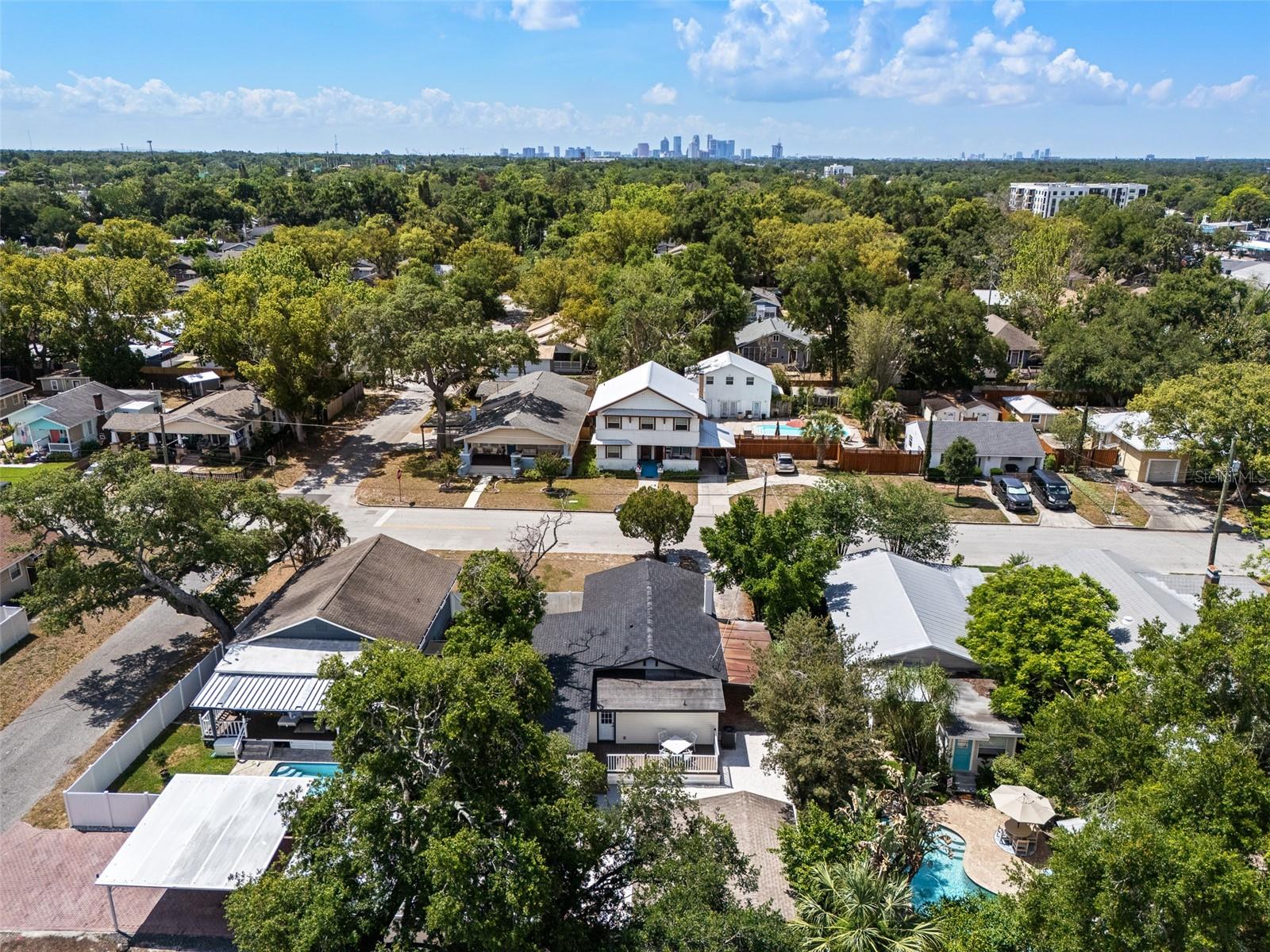 206 E NORTH ST, TAMPA, FL — photo 33