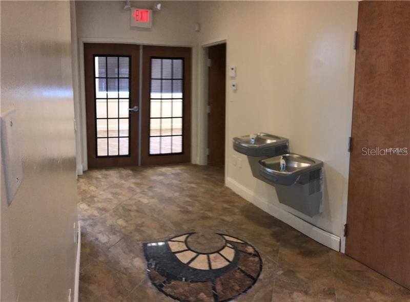 6236 KINGSPOINTE PKWY #7, ORLANDO, FL — photo 3