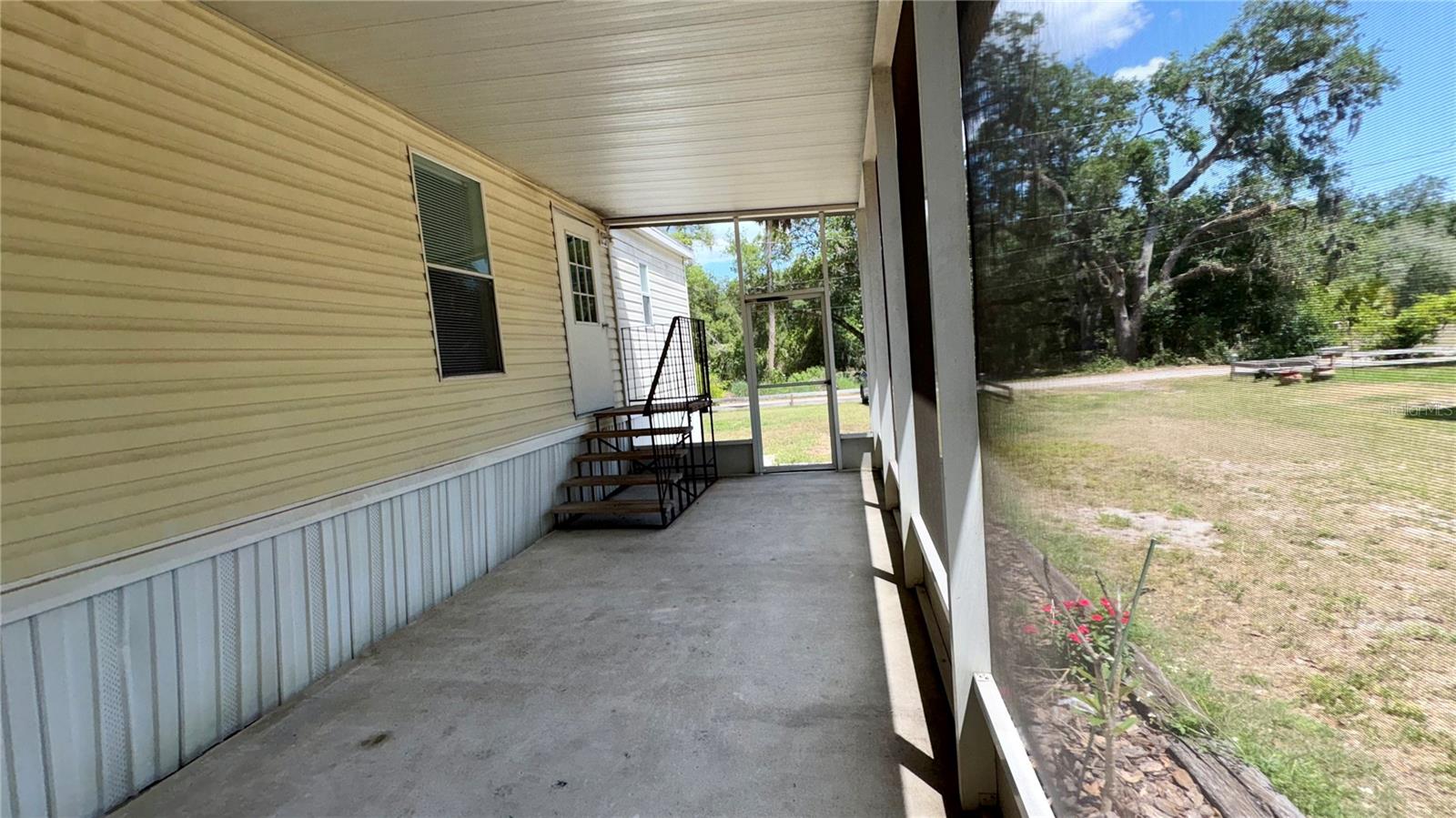 19112 IVERSON RD, LUTZ, FL — photo 8