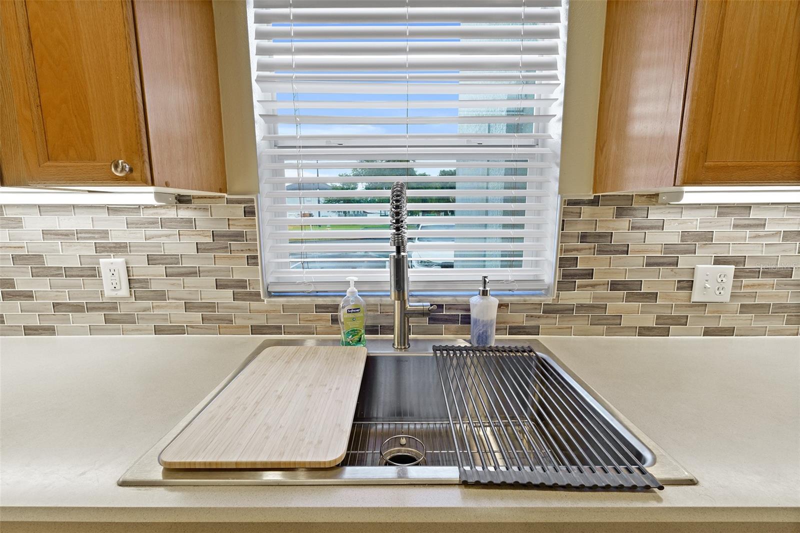 180 PORTSIDE AVE #101, CAPE CANAVERAL, FL — photo 17